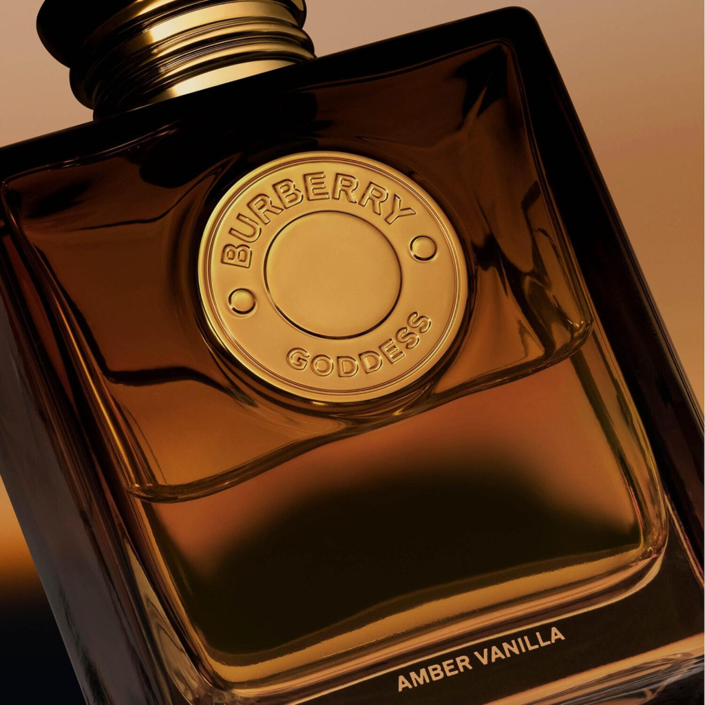 Close-up of Burberry Goddess Amber Vanilla perfume bottle