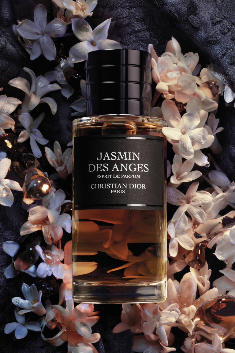 Dior Jasmin des Anges Esprit de Parfum surrounded by jasmine flowers