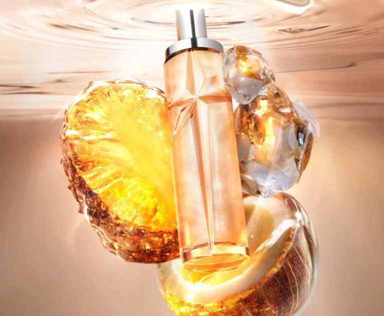 Mugler Starlicious Pineapple Musk bottle with glowing pineapple and crystal element
