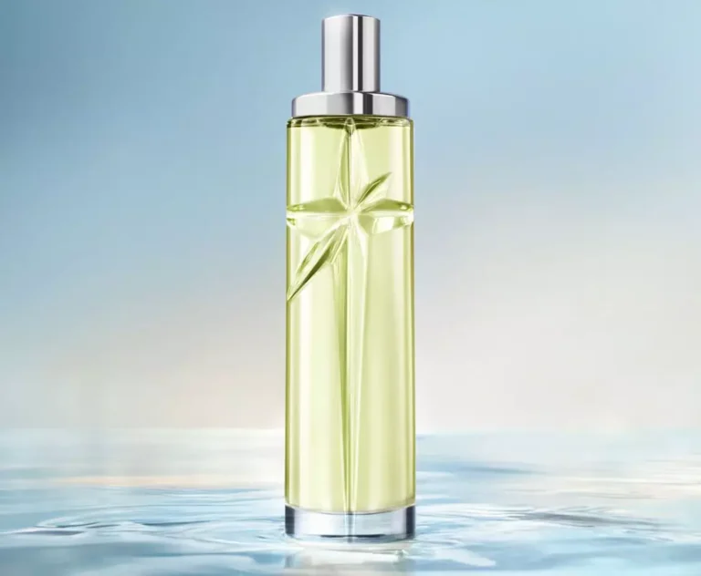 Mugler Starlicious Pistachio Praline bottle on a reflective water surface