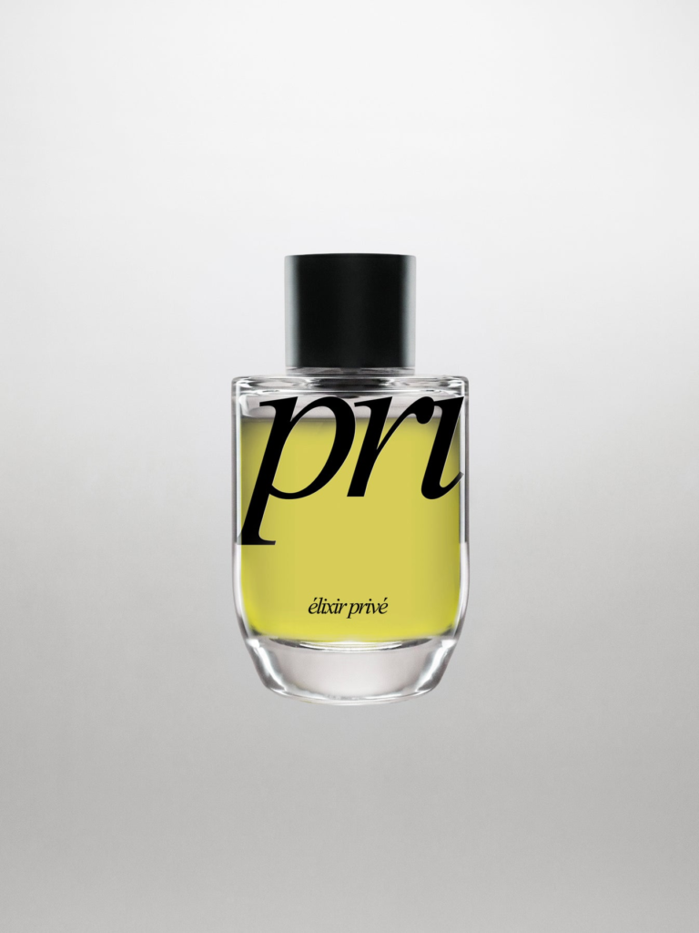 Bottle of Élixir Privé Oud Carbone