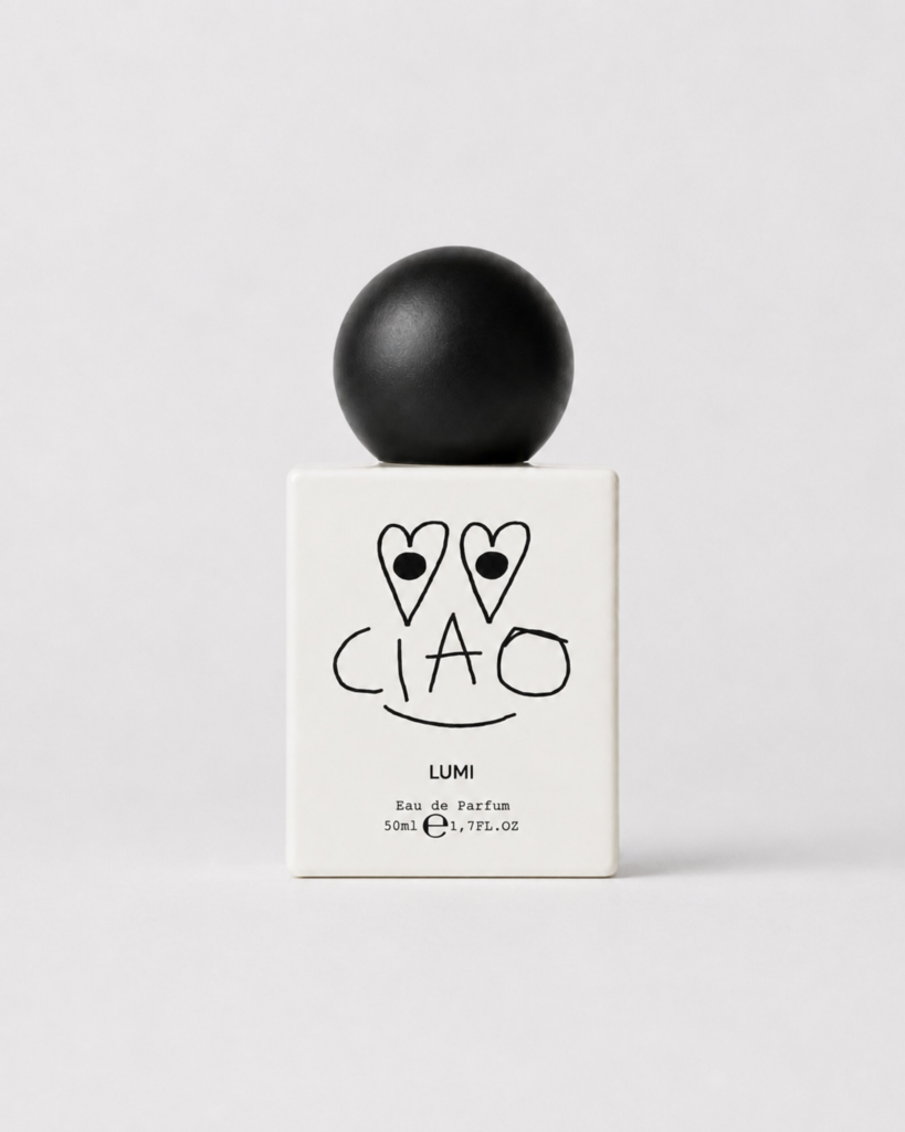 LUMI CIAO Eau de Parfum 50 ml white bottle with black spherical cap