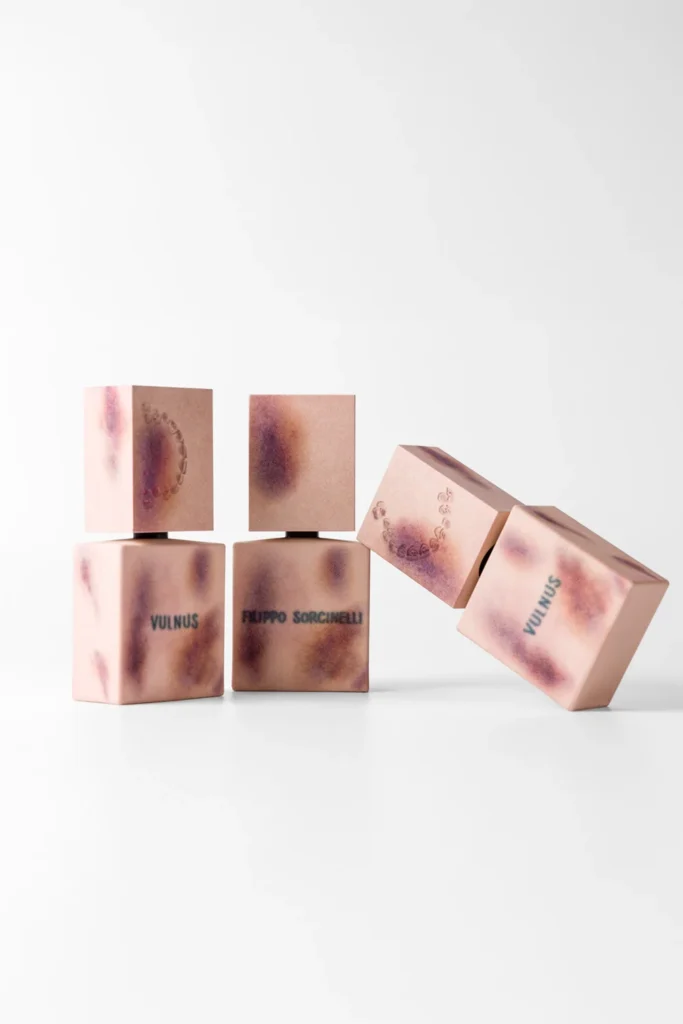 Vulnus by Filippo Sorcinelli bottles arranged together, angled view